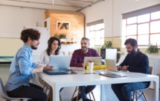 constituir una sociedad holding